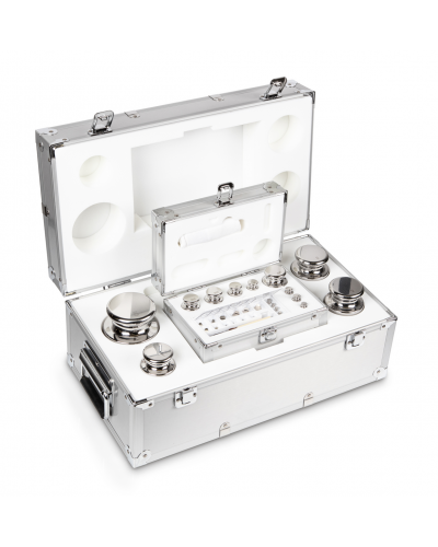 Svarelių rinkinys KERN, F1 klasė, aliuminėje dėžėje