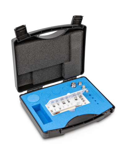 Svarelių rinkinys KERN, F2 klasė, plastikinėje dėžėje