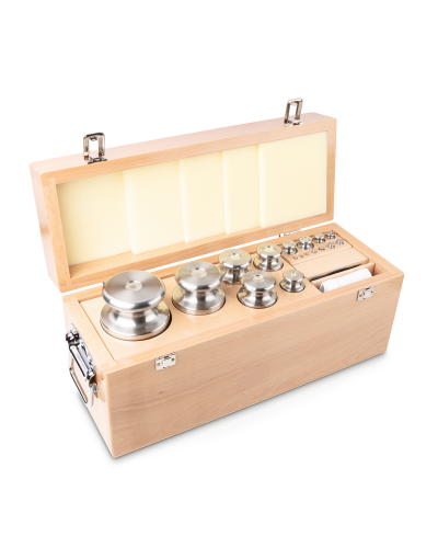 Svarelių rinkinys KERN, F2 klasė, medinėje dėžėje