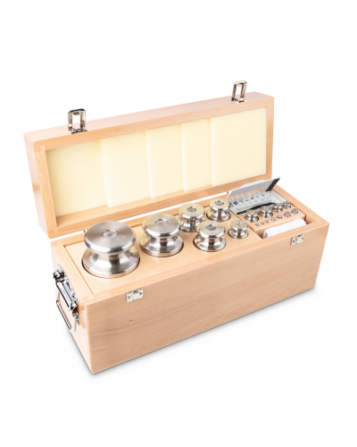 Svarelių rinkinys KERN, M1 klasė, medinėje dėžėje