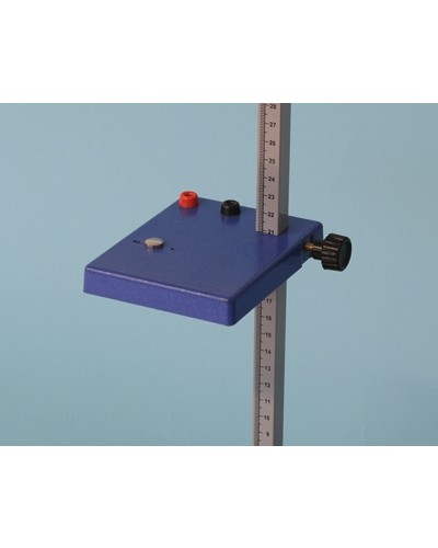 Laisvo kritimo aparatas su skaitmeniniu skaitikliu